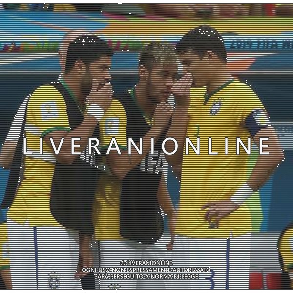 (140712) -- BRASILIA, July 12, 2014 () -- Brazil\'s Neumar (C) speaks with Thiago Silva (R) during the third place play-off match between Brazil and Netherlands of 2014 FIFA World Cup at the Estadio Nacional Stadium in Brasilia, Brazil, on July 12, 2014.(/Cao Can)(rh) AG ALDO LIVERANI SAS ONLY ITALY