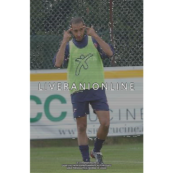 FOLGARIA 02/07/2003 PRIMO ALLENAMENTO IN RITIRO DEL PERUGIA CALCIO NELLA FOTO: SAADI AL GHEDDAFI* FOTO 1905/ROBERTO SETTONCE/ALDO LIVERANI