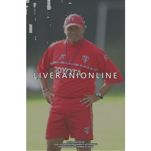 FOLGARIA 02/07/2003 PRIMO ALLENAMENTO IN RITIRO DEL PERUGIA CALCIO NELLA FOTO: COSMI SERSE * FOTO 1905/ROBERTO SETTONCE/ALDO LIVERANI