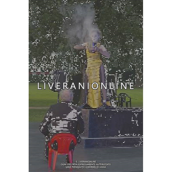 11 July 2014, Muelheim/Ruhr, Germany. Volker Roos as Creon/Kreon and Simone Thoma as Antigone. Roberto Ciulli\'s \'Theater an der Ruhr\' perform \'Antigone\' as part of their open-air season \'Weisse Naechte\' (White Nights) in Raffelbergpark, Muelheim an der Ruhr, Germany. AG ALDO LIVERANI SAS ONLY ITALY