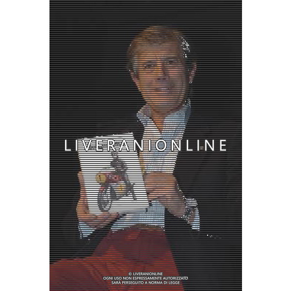 Milano 13/12/2004 presentazione del libro intervista di Giacomo Agostini \' Quindici Volte \' nella foto: giacomo agostini foto danilo Recalcati/Ag;Aldo Liverani