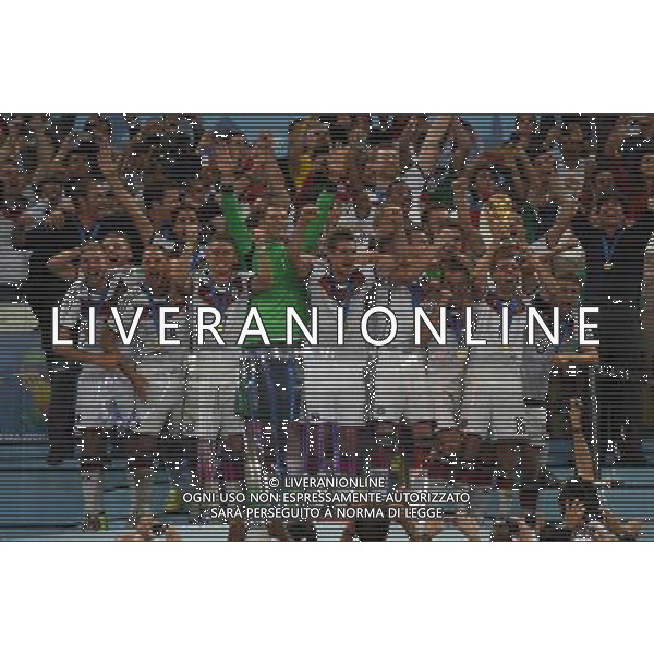 FIFA World Cup Brasile 2014 Finale Rio de Janeiro - 13.07.2014 Germania-Argentina Nella Foto:lahm alza la coppa /Ph.Vitez-Ag. Aldo Liverani