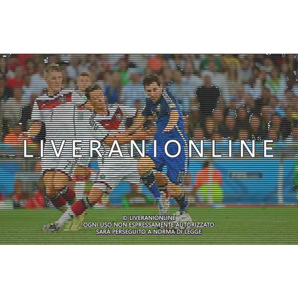 Lionel MESSI / Mesut OZIL - 13.07.2014 - Argentine / Allemagne - Finale Coupe du Monde 2014 -Rio de Janeiro- Photo : Dave Winter / Icon Sport /Agenzia Aldo Liverani sas - ITALY ONLY - Germania - Argentina Finale FIFA World Cup Brasile 2014 Rio de Janeiro - 13.07.2014