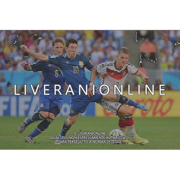 Lionel MESSI / Bastian SCHWEINSTEIGER - 13.07.2014 - Allemagne / Argentine - Finale de la Coupe du Monde 2014 Photo : Dave Winter / Icon Sport /Agenzia Aldo Liverani sas - ITALY ONLY - Germania - Argentina Finale FIFA World Cup Brasile 2014 Rio de Janeiro - 13.07.2014