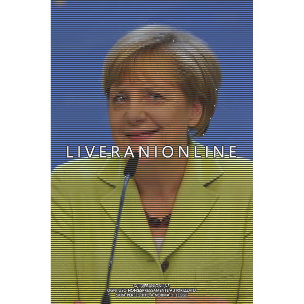 (140717) -- BRUSSELS, July 17, 2014 () -- German Chancellor Angela Merkel smiles as she receives birthday wishes at a press conference after a special meeting of the European Council at the EU headquarters in Brussels, capital of Belgium, July 17, 2014, on the occasion of Merkel\'s 60th birthday. (/Gong Bing) ©PHOTOSHOT/Agenzia Aldo Liverani sas - ITALY ONLY - EDITORIAL USE ONLY - Riunione straordinaria del Consiglio europeo presso la sede dell\'Unione europea a Bruxelles, capitale del Belgio 17 luglio 2014