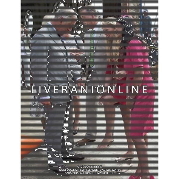 THE CAMEL TOE TATTOO ON THE FOOT OF TORI NAISMITH 21 IN MEMORY OF HER DEAD BROTHER OLLIE NAISMITH THAT SHE PROUDLY SHOWED THE THE PRINCE OF WALES DURING HIS VISIT TO LOOE, CORNWALL PICTURE ©photoshot/Agenzia Aldo Liverani sas - ITALY ONLY - EDITORIAL USE ONLY - REALI INGLESI: Il Principe Carlo d\'inghilterra con la moglie Camilla duchessa di Cornovaglia, ha visitato il mercato di via Looe