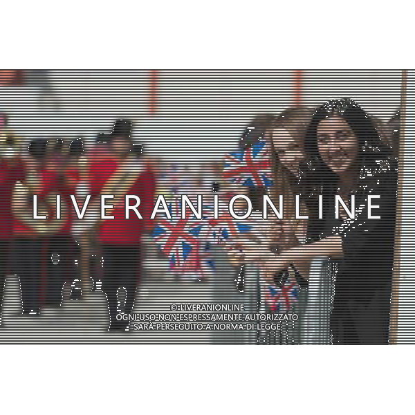 HM the Queen officially opening redeveloped Reading Station 2014 READING, United Kingdom, Date: 17/07/2014 ©photoshot/Agenzia Aldo Liverani sas - ITALY ONLY - EDITORIAL USE ONLY - REALI INGLESI- La Regina Elisabetta II d\'inghilterra all\'apertura ufficiale della stazione riqualificata di Reading 2014, Regno Unito