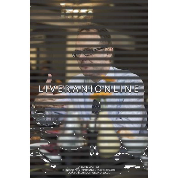 Dominic Jermey, Chief Executive of UKTI, having lunch with Winnie Agbonlahor, Civil Service World. ©photoshot/AGENZIA ALDO LIVERANI SAS - ITALY ONLY - EDITORIAL USE ONLY
