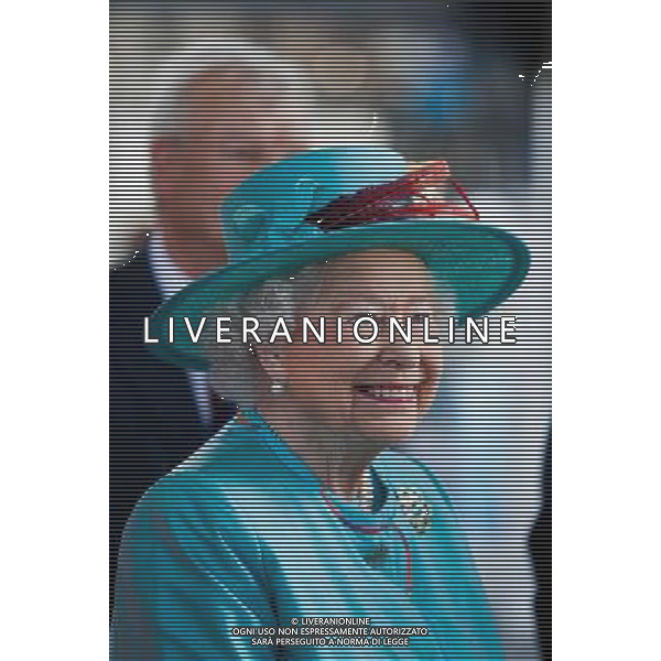 The Queen at Reading Station in Berkshire, July 17th, 2014 during the official opening of the refurbished facilities. ©PHOTOSHOT/AGENZIA ALDO LIVERANI SAS - ITALY ONLY - EDITORIAL USE ONLY - REALI INGLESI: La Regina Elisabetta II d\'inghilterra all\'apertura ufficiale della stazione riqualificata di Reading 2014, Regno Unito