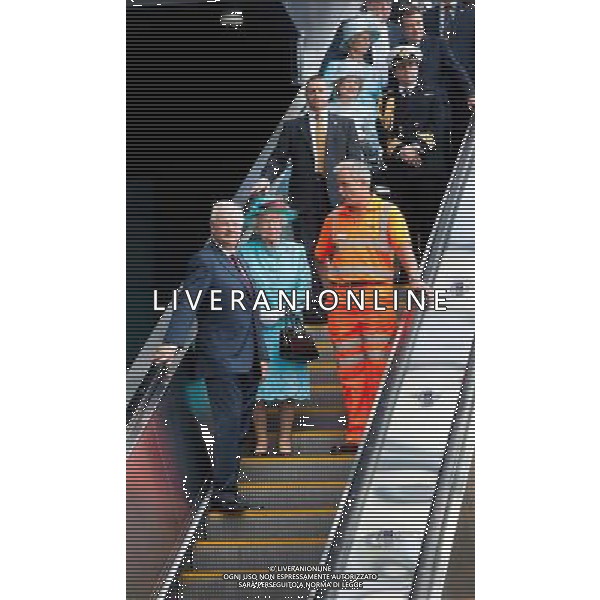 The Queen at Reading Station in Berkshire, July 17th, 2014 during the official opening of the refurbished facilities. ©PHOTOSHOT/AGENZIA ALDO LIVERANI SAS - ITALY ONLY - EDITORIAL USE ONLY - REALI INGLESI: La Regina Elisabetta II d\'inghilterra all\'apertura ufficiale della stazione riqualificata di Reading 2014, Regno Unito