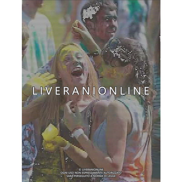 (140719) -- ST. PETERSBURG, July 19, 2014 () -- People participate in the Festival of Colors in St. Petersburg, Russia, on July 19, 2014. (/Lu Jinbo) ©photoshot/AGENZIA ALDO LIVERANI SAS - ITALY ONLY - Le persone partecipano al Festival dei colori a San Pietroburgo, in Russia, il 19 luglio 2014