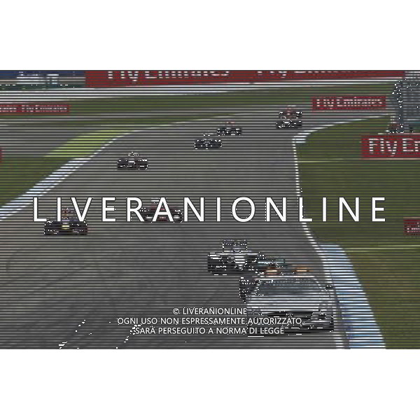 Nico Rosberg (GER) Mercedes AMG F1 W05 leads behind the FIA Safety Car. 20.07.2014. Formula 1 World Championship, Rd 10, German Grand Prix, Hockenheim, Germany, Race Day. - www.xpbimages.com, EMail: requests@xpbimages.com - copy of publication required for printed pictures. Every used picture is fee-liable. Â© Copyright: Trienitz / XPB Images /AGENZIA ALDO LIVERANI SAS - ITALY ONLY - EDITORIAL USE ONLY - Gp F1 Germania gara