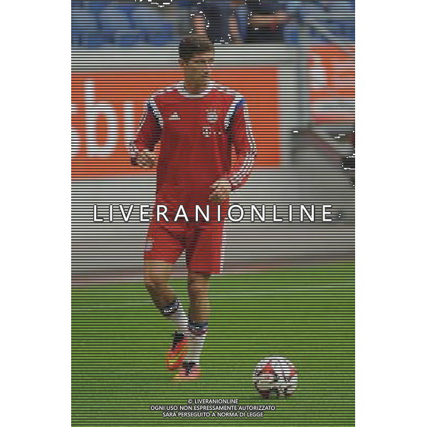 Robert Lewandowski ( FC Bayern Muenchen ) // during a Friendly Match between MSV Duisburg and FC Bayern Muenchen at the Schau Ins Land Arena in Duisburg, Germany on 2014/07/21. EXPA Pictures © 2014, PhotoCredit: EXPA/ Eibner-Pressefoto/ Thienel *****ATTENTION - OUT of GER***** ©photoshot/AGENZIA ALDO LIVERANI SAS - ITALY ONLY - EDITORIAL USE ONLY - Partita amichevole tra MSV Duisburg e FC Bayern Monaco a Duisburg, in Germania il 21 luglio 2014