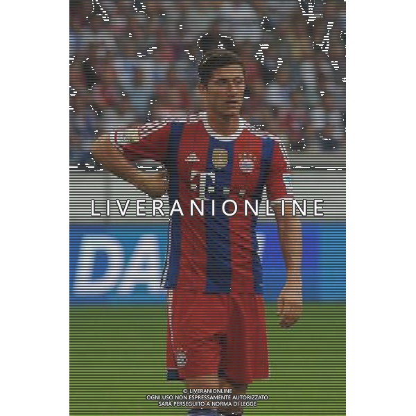 Robert Lewandowski ( FC Bayern Muenchen ) // during a Friendly Match between MSV Duisburg and FC Bayern Muenchen at the Schau Ins Land Arena in Duisburg, Germany on 2014/07/21. EXPA Pictures © 2014, PhotoCredit: EXPA/ Eibner-Pressefoto/ Thienel *****ATTENTION - OUT of GER***** ©photoshot/AGENZIA ALDO LIVERANI SAS - ITALY ONLY - EDITORIAL USE ONLY - Partita amichevole tra MSV Duisburg e FC Bayern Monaco a Duisburg, in Germania il 21 luglio 2014