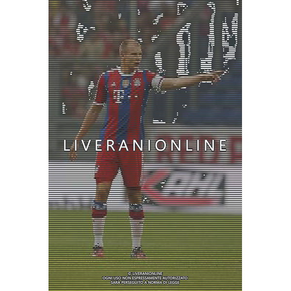 Holger Badstuber (FC Bayern Muenchen #28) gibt Anweisungen // during a Friendly Match between MSV Duisburg and FC Bayern Muenchen at the Schau Ins Land Arena in Duisburg, Germany on 2014/07/21. EXPA Pictures © 2014, PhotoCredit: EXPA/ Eibner-Pressefoto/ Schueler *****ATTENTION - OUT of GER***** ©photoshot/AGENZIA ALDO LIVERANI SAS - ITALY ONLY - EDITORIAL USE ONLY - Partita amichevole tra MSV Duisburg e FC Bayern Monaco a Duisburg, in Germania il 21 luglio 2014