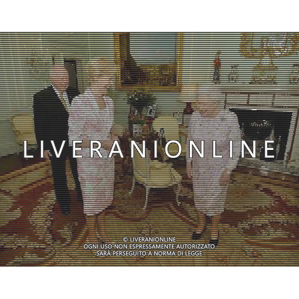 Dame Quentin Bryce, the outgoing Governor General of Australia, during a private audience with Queen Elizabeth II where she presents the Insignia of Dame of the Order of Australia, watched by husband Michael Bryce, at Buckingham Palace in central London. ©photoshot/AGENZIA ALDO LIVERANI SAS - ITALY ONLY - EDITORIAL USE ONLY - REALI INGLESI: La Regina Elisabetta II d\'inghilterra durante le udienze a Buckingham Palace a Londra