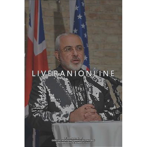 (140719) -- VIENNA, July 19, 2014 () -- Iran\'s Foreign Minister and chief negotiator Javad Zarif participates in a press conference in Vienna, Austria, early July 19, 2014. Iranian nuclear talks will be extended for four more months till Nov. 24, as stakeholders still have \'significant gaps on core issues,\' said Catherine Ashton, the High Commissioner of European Union for Foreign Affairs and Security Policy. (/Qian Yi) (zjy) ©PHOTOSHOT/AGENZIA ALDO LIVERANI SAS - ITALY ONLY - EDITORIAL USE ONLY