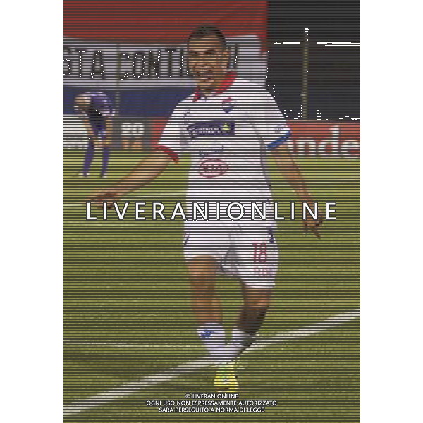 (140723) -- ASUNCION, July 23, 2014 () -- Derlis Orue, of Paraguay\'s Nacional celebrate his goal against Uruguay\'s Defensor Sporting during the first leg of Libertadores Cup semifinals in Asuncion, Paraguay, on July 22, 2014. (/Marcelo Espinosa) (rh) (rt) ©photoshot/AGENZIA ALDO LIVERANI SAS - ITALY ONLY - EDITORIAL USE ONLY