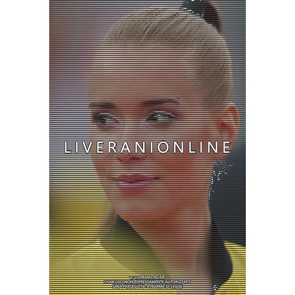 Grid girl 27.07.2014. Formula 1 World Championship, Rd 11, Hungarian Grand Prix, Budapest, Hungary, Race Day. - www.xpbimages.com, EMail: requests@xpbimages.com - copy of publication required for printed pictures. Every used picture is fee-liable. © Copyright: Charniaux / XPB Images AG ALDO LIVERANI SAS ONLY ITALY