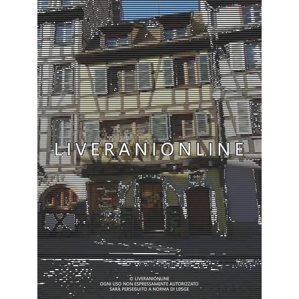Colmar (Kolmar in tedesco, Colmer in alsaziano)  un comune francese di 68.843 abitanti capoluogo del dipartimento dell\'Alto Reno nella regione dell\'Alsazia AG ALDO LIVERANI SAS