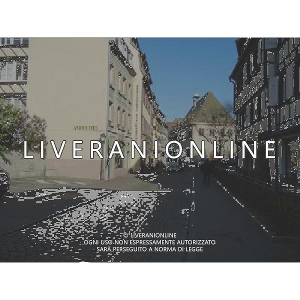 Colmar (Kolmar in tedesco, Colmer in alsaziano)  un comune francese di 68.843 abitanti capoluogo del dipartimento dell\'Alto Reno nella regione dell\'Alsazia AG ALDO LIVERANI SAS