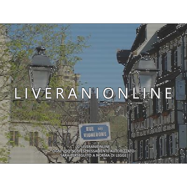 Colmar (Kolmar in tedesco, Colmer in alsaziano)  un comune francese di 68.843 abitanti capoluogo del dipartimento dell\'Alto Reno nella regione dell\'Alsazia AG ALDO LIVERANI SAS