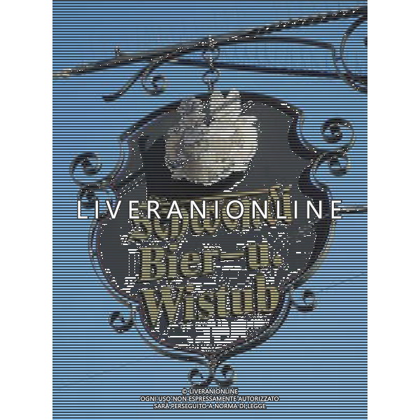 Colmar (Kolmar in tedesco, Colmer in alsaziano)  un comune francese di 68.843 abitanti capoluogo del dipartimento dell\'Alto Reno nella regione dell\'Alsazia AG ALDO LIVERANI SAS