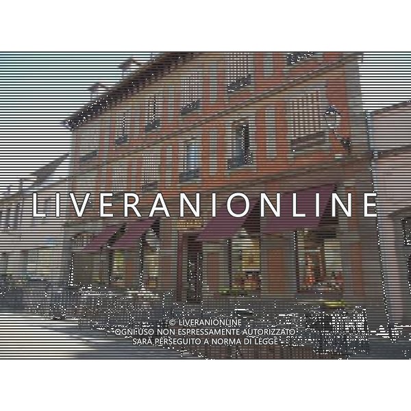 Colmar (Kolmar in tedesco, Colmer in alsaziano)  un comune francese di 68.843 abitanti capoluogo del dipartimento dell\'Alto Reno nella regione dell\'Alsazia AG ALDO LIVERANI SAS