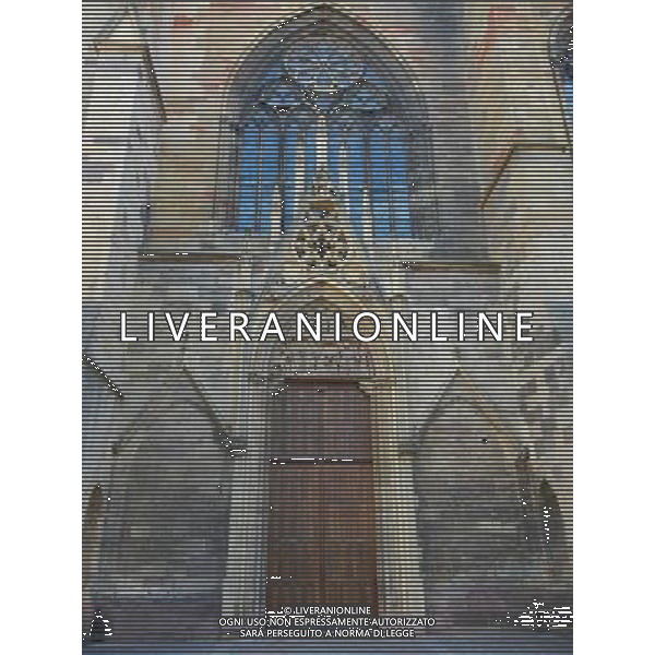 Colmar (Kolmar in tedesco, Colmer in alsaziano)  un comune francese di 68.843 abitanti capoluogo del dipartimento dell\'Alto Reno nella regione dell\'Alsazia AG ALDO LIVERANI SAS