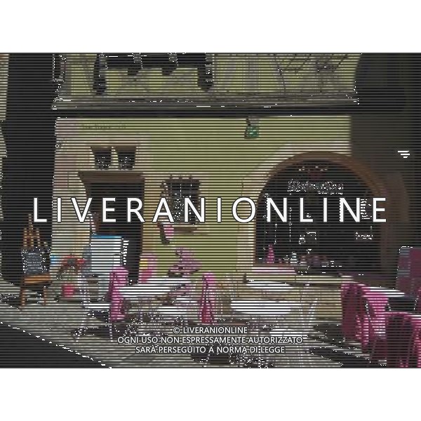 Colmar (Kolmar in tedesco, Colmer in alsaziano)  un comune francese di 68.843 abitanti capoluogo del dipartimento dell\'Alto Reno nella regione dell\'Alsazia AG ALDO LIVERANI SAS