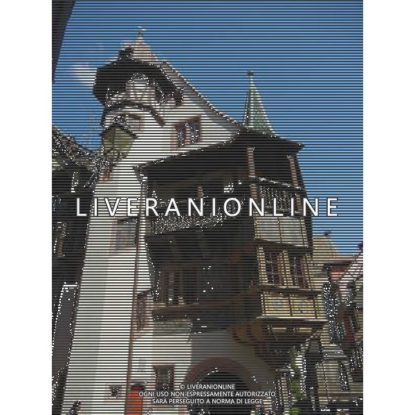Colmar (Kolmar in tedesco, Colmer in alsaziano)  un comune francese di 68.843 abitanti capoluogo del dipartimento dell\'Alto Reno nella regione dell\'Alsazia AG ALDO LIVERANI SAS
