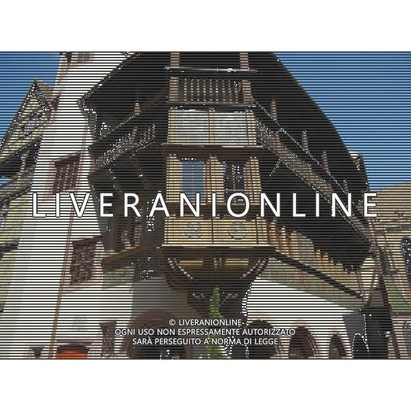 Colmar (Kolmar in tedesco, Colmer in alsaziano)  un comune francese di 68.843 abitanti capoluogo del dipartimento dell\'Alto Reno nella regione dell\'Alsazia AG ALDO LIVERANI SAS