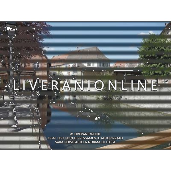 Colmar (Kolmar in tedesco, Colmer in alsaziano)  un comune francese di 68.843 abitanti capoluogo del dipartimento dell\'Alto Reno nella regione dell\'Alsazia AG ALDO LIVERANI SAS