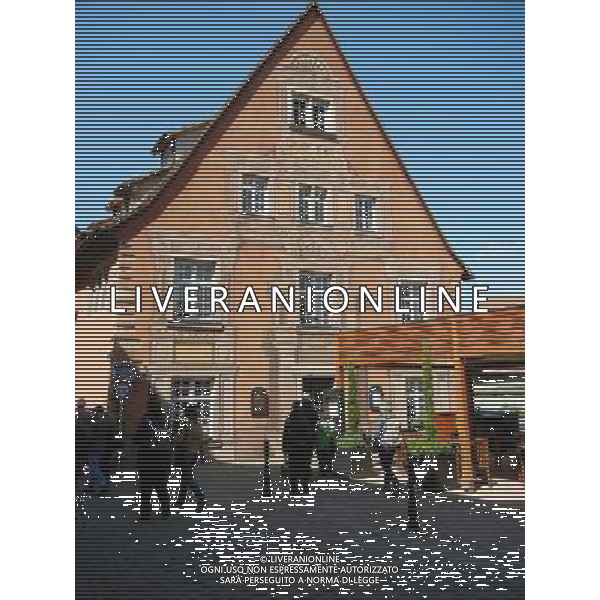 Colmar (Kolmar in tedesco, Colmer in alsaziano)  un comune francese di 68.843 abitanti capoluogo del dipartimento dell\'Alto Reno nella regione dell\'Alsazia AG ALDO LIVERANI SAS