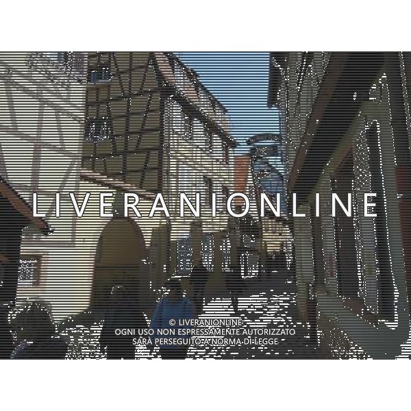 Colmar (Kolmar in tedesco, Colmer in alsaziano)  un comune francese di 68.843 abitanti capoluogo del dipartimento dell\'Alto Reno nella regione dell\'Alsazia AG ALDO LIVERANI SAS