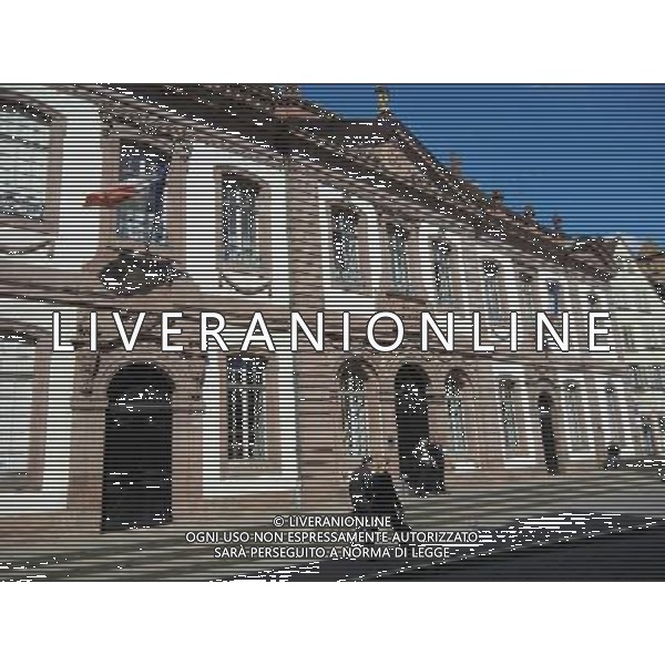 Colmar (Kolmar in tedesco, Colmer in alsaziano)  un comune francese di 68.843 abitanti capoluogo del dipartimento dell\'Alto Reno nella regione dell\'Alsazia AG ALDO LIVERANI SAS