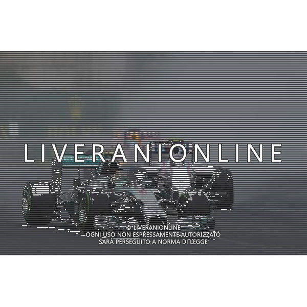 Nico Rosberg (GER) Mercedes AMG F1 W05 leads at the start of the race. 27.07.2014. Formula 1 World Championship, Rd 11, Hungarian Grand Prix, Budapest, Hungary, Race Day. - www.xpbimages.com, EMail: requests@xpbimages.com - copy of publication required for printed pictures. Every used picture is fee-liable. © Copyright: Batchelor / XPB Images AG ALDO LIVERANI SAS ONLY ITALY