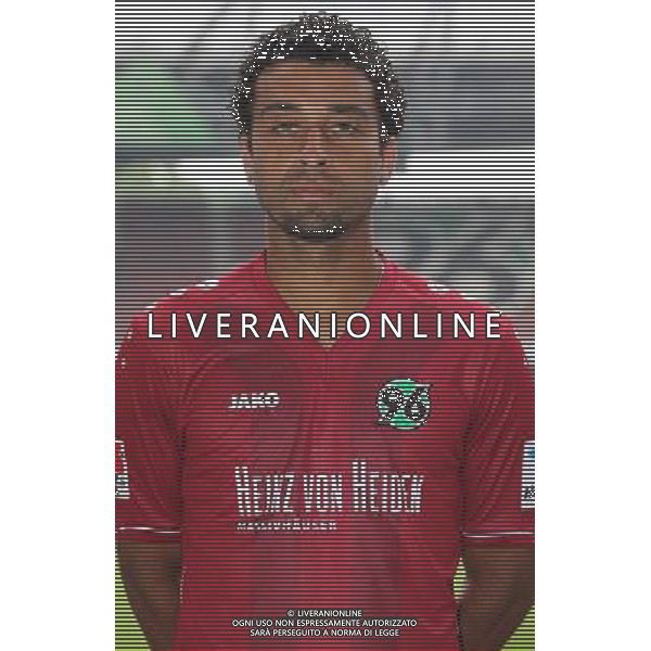 firo : 08.07.2014 Fu§ball,1.Bundesliga, Saison 2014/2015 Hannover 96, Fototermin,Portraitermin, Portrait,FELIPE $worldrightsEs gelten unsere AGB, einsehbar auf www.firosportphoto.de, copyright by firo sportphoto: Coesfelder Str. 207 D-48249 DŸlmen www.firosportphoto.de mail@firosportphoto.de (V o l k s b a n k B o c h u m - W i t t e n ) BLZ.: 430 601 29 Kt. Nr.: 341 117 100 Tel:Ê +49-2594-9916004 Fax:Ê+49-2594-9916005 AG ALDO LIVERANI SAS ONLY ITALY