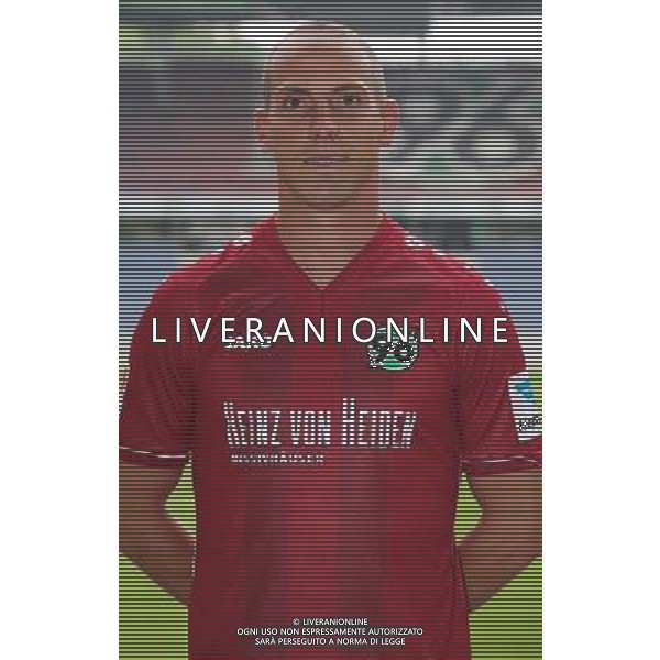 firo : 08.07.2014 Fu§ball,1.Bundesliga, Saison 2014/2015 Hannover 96, Fototermin,Portraitermin, Portrait, Jan SCHLAUDRAFF $worldrightsEs gelten unsere AGB, einsehbar auf www.firosportphoto.de, copyright by firo sportphoto: Coesfelder Str. 207 D-48249 DŸlmen www.firosportphoto.de mail@firosportphoto.de (V o l k s b a n k B o c h u m - W i t t e n ) BLZ.: 430 601 29 Kt. Nr.: 341 117 100 Tel:Ê +49-2594-9916004 Fax:Ê+49-2594-9916005 AG ALDO LIVERANI SAS ONLY ITALY
