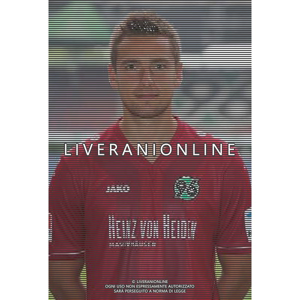firo : 08.07.2014 Fu§ball,1.Bundesliga, Saison 2014/2015 Hannover 96, Fototermin,Portraitermin, Portrait, Artur SOBIECH $worldrightsEs gelten unsere AGB, einsehbar auf www.firosportphoto.de, copyright by firo sportphoto: Coesfelder Str. 207 D-48249 DŸlmen www.firosportphoto.de mail@firosportphoto.de (V o l k s b a n k B o c h u m - W i t t e n ) BLZ.: 430 601 29 Kt. Nr.: 341 117 100 Tel:Ê +49-2594-9916004 Fax:Ê+49-2594-9916005 AG ALDO LIVERANI SAS ONLY ITALY
