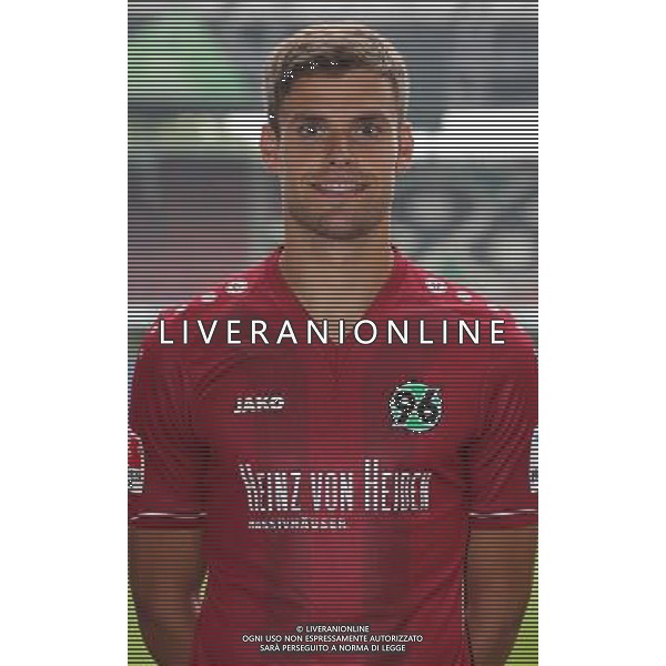 firo : 08.07.2014 Fu§ball,1.Bundesliga, Saison 2014/2015 Hannover 96, Fototermin,Portraitermin, Portrait, Stefan THESKER $worldrightsEs gelten unsere AGB, einsehbar auf www.firosportphoto.de, copyright by firo sportphoto: Coesfelder Str. 207 D-48249 DŸlmen www.firosportphoto.de mail@firosportphoto.de (V o l k s b a n k B o c h u m - W i t t e n ) BLZ.: 430 601 29 Kt. Nr.: 341 117 100 Tel:Ê +49-2594-9916004 Fax:Ê+49-2594-9916005 AG ALDO LIVERANI SAS ONLY ITALY