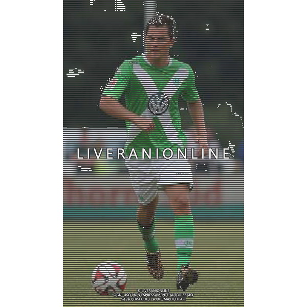 firo : 08.07.2014 Fu§ball,1.Bundesliga, Saison 2014/2015 VfL Wolfsburg, Testspiel, Marcel SCH€FER, Einzelaktion $worldrightsEs gelten unsere AGB, einsehbar auf www.firosportphoto.de, copyright by firo sportphoto: Coesfelder Str. 207 D-48249 DŸlmen www.firosportphoto.de mail@firosportphoto.de (V o l k s b a n k B o c h u m - W i t t e n ) BLZ.: 430 601 29 Kt. Nr.: 341 117 100 Tel:Ê +49-2594-9916004 Fax:Ê+49-2594-9916005 AG ALDOL IVERANI SAS ONLY ITALY