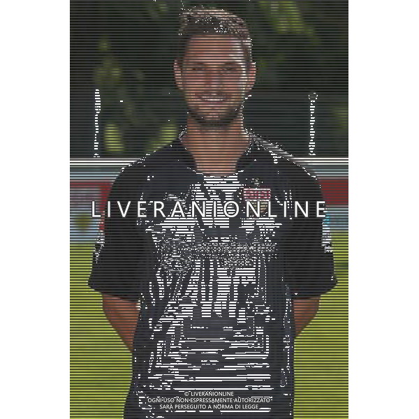firo : Fußball,Fussball : 24.07.2014 1.Bundesliga, Saison 2014/2015 VfB Stuttgart, VfB, Stuttgart, Fototermin, Portraittermin, Portrait, Sven Ulreich ( Stuttgart ) $worldrightsEs gelten unsere AGB, einsehbar auf www.firosportphoto.de copyright by firo sportphoto: Coesfelder Str. 207 D- 48249 Dülmen www.firosportphoto.de mail@firosportphoto.de (V o l k s b a n k B o c h u m - W i t t e n ) BLZ.: 430 601 29 Kt. Nr.: 341 117 100 Tel: +49-2594 - 9916004 Fax: +49-2594 - 9916005 AG ALDO LIVERANI SAS ONLY ITALY