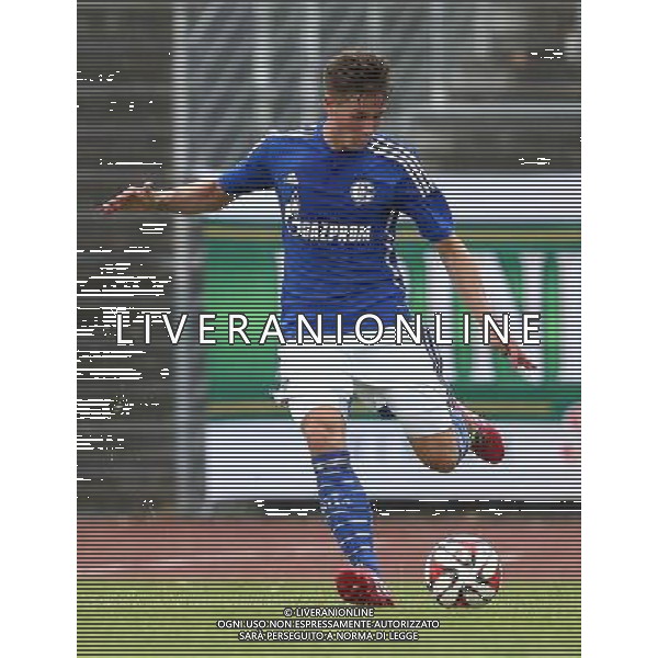 firo Fu§ball,Fussball, 05.07.2014 1. Bundesliga Saison 2014/2015 Vorbereitung, Testspiel TUS Hordel - Schalke 04 Schalke, Einzelaktion, ganze FIgur, Axel Borgmann $worldrightsEs gelten unsere AGB, einsehbar auf www.firosportphoto.de copyright by firo sportphoto: Coesfelder Str. 207 D- 48249 DŸlmen www.firosportphoto.de mail@firosportphoto.de (V o l k s b a n k B o c h u m - W i t t e n ) BLZ.: 430 601 29 Kt. Nr.: 341 117 100 Tel: +49-2594 - 9916004 Fax: +49-2594 - 9916005 AG ALDO LIVERANI SAS ONLY ITALY