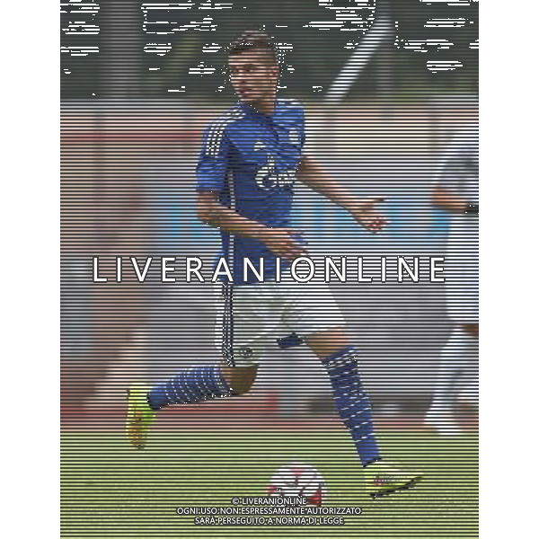 firo Fu§ball,Fussball, 05.07.2014 1. Bundesliga Saison 2014/2015 Vorbereitung, Testspiel TUS Hordel - Schalke 04 Schalke, Roman NeustŠdter, Einzelaktion, ganze Figur $worldrightsEs gelten unsere AGB, einsehbar auf www.firosportphoto.de copyright by firo sportphoto: Coesfelder Str. 207 D- 48249 DŸlmen www.firosportphoto.de mail@firosportphoto.de (V o l k s b a n k B o c h u m - W i t t e n ) BLZ.: 430 601 29 Kt. Nr.: 341 117 100 Tel: +49-2594 - 9916004 Fax: +49-2594 - 9916005 AG ALDO LIVERANI SAS ONLY ITALY
