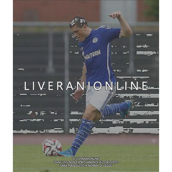 firo Fu§ball,Fussball, 05.07.2014 1. Bundesliga Saison 2014/2015 Vorbereitung, Testspiel TUS Hordel - Schalke 04 Schalke, Kyriakos Papadopoulos, Einzelaktion, ganze FIgur $worldrightsEs gelten unsere AGB, einsehbar auf www.firosportphoto.de copyright by firo sportphoto: Coesfelder Str. 207 D- 48249 DŸlmen www.firosportphoto.de mail@firosportphoto.de (V o l k s b a n k B o c h u m - W i t t e n ) BLZ.: 430 601 29 Kt. Nr.: 341 117 100 Tel: +49-2594 - 9916004 Fax: +49-2594 - 9916005 AG ALDO LIVERANI SAS ONLY ITALY