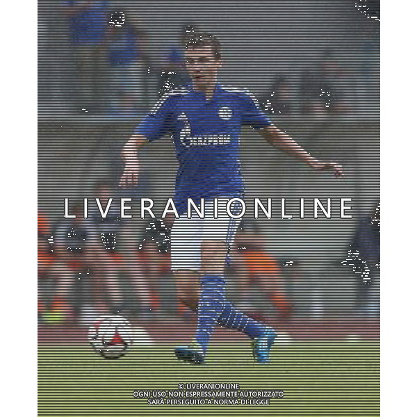 firo Fu§ball,Fussball, 05.07.2014 1. Bundesliga Saison 2014/2015 Vorbereitung, Testspiel TUS Hordel - Schalke 04 Schalke, Marcel Sobottka, EInzelaktion, ganze Figur $worldrightsEs gelten unsere AGB, einsehbar auf www.firosportphoto.de copyright by firo sportphoto: Coesfelder Str. 207 D- 48249 DŸlmen www.firosportphoto.de mail@firosportphoto.de (V o l k s b a n k B o c h u m - W i t t e n ) BLZ.: 430 601 29 Kt. Nr.: 341 117 100 Tel: +49-2594 - 9916004 Fax: +49-2594 - 9916005 AG ALDO LIVERANI SAS ONLY ITALY