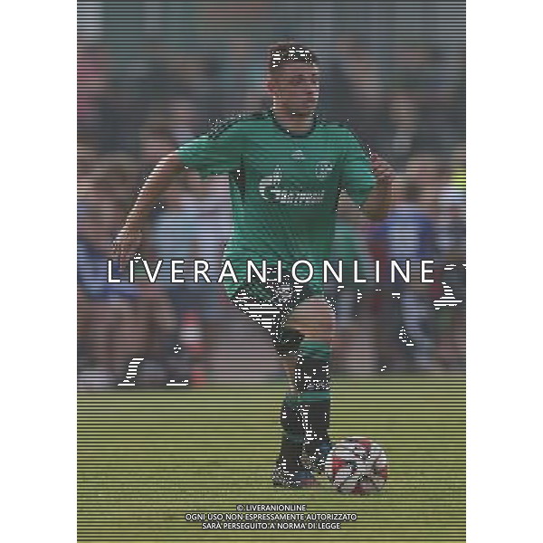 firo Fu§ball,Fussball, 23.07.2014 1. Bundesliga Saison 2014/2015 Vorbereitung, TL, Trainingslager in Grassau, Chiemsee, Testspiel Sportbund DJK Rosenheim - FC Schalke 04 Schalke, Maurice Multhaup, EInzelaktion, ganze FIgur $worldrightsEs gelten unsere AGB, einsehbar auf www.firosportphoto.de copyright by firo sportphoto: Coesfelder Str. 207 D- 48249 DŸlmen www.firosportphoto.de mail@firosportphoto.de (V o l k s b a n k B o c h u m - W i t t e n ) BLZ.: 430 601 29 Kt. Nr.: 341 117 100 Tel: +49-2594 - 9916004 Fax: +49-2594 - 9916005 AG ALDO LIVERANI SAS ONLY ITALY
