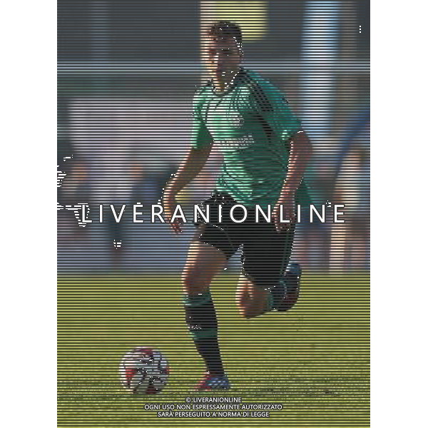 firo Fu§ball,Fussball, 23.07.2014 1. Bundesliga Saison 2014/2015 Vorbereitung, TL, Trainingslager in Grassau, Chiemsee, Testspiel Sportbund DJK Rosenheim - FC Schalke 04 Schalke, Einzelaktion, ganze Figur, Marcel Sobottka $worldrightsEs gelten unsere AGB, einsehbar auf www.firosportphoto.de copyright by firo sportphoto: Coesfelder Str. 207 D- 48249 DŸlmen www.firosportphoto.de mail@firosportphoto.de (V o l k s b a n k B o c h u m - W i t t e n ) BLZ.: 430 601 29 Kt. Nr.: 341 117 100 Tel: +49-2594 - 9916004 Fax: +49-2594 - 9916005 AG ALDO LIVERANI SAS ONLY ITALY