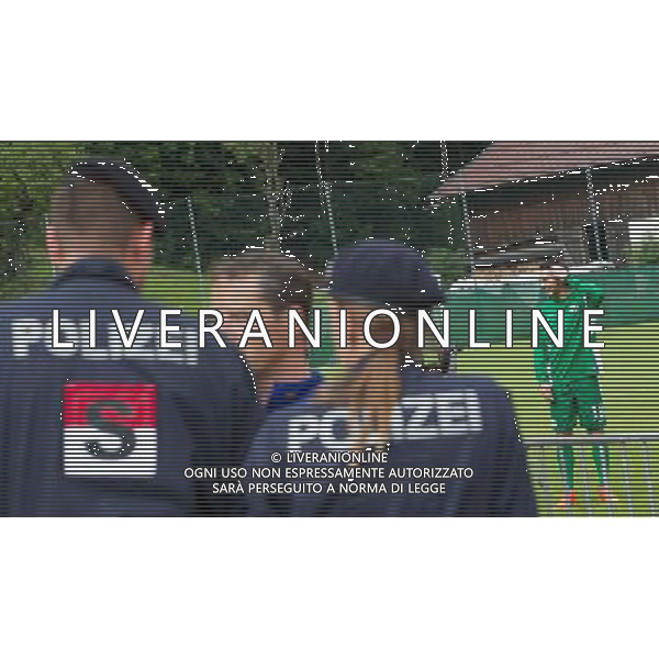 26.07.2014, Steinbergstadion, Leogang, AUT, Testspiel, Maccabi Haifa vs SC Paderborn, im Bild Polzei Einheiten im und rund aum das Stadion // Police in the Stadium and Surrounding Area during a Friendly Match between Maccabi Haifa and SC Paderborn at the Steinbergstadium, Leogang, Austria on 2014/07/26. EXPA Pictures © 2014, PhotoCredit: EXPA/ JFK ©PHOTOSHOT/Agenzia Aldo Liverani sas - ITALY ONLY - EDITORIAL USE ONLY - Sistemi di sicurezza e controlli della polizia durante la partita amichevole Maccabi Haifa vs SC Paderborn al Steinbergstadium, Leogang, Austria il 26 luglio 2014